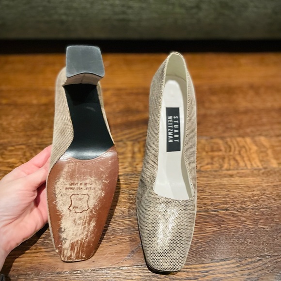 Stuart Weitzman Gold Heels with Block Heel - Picture 4 of 5